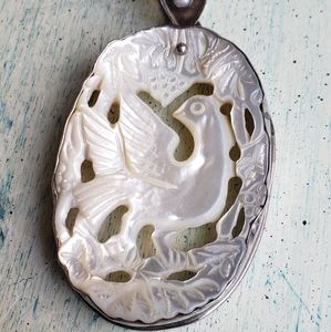 Mother of pearl Pendant